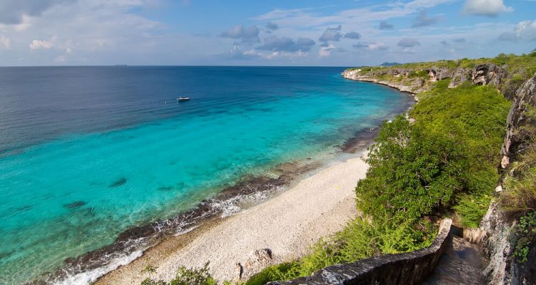 Flight deals from Miami to Bonaire | Secret Flying