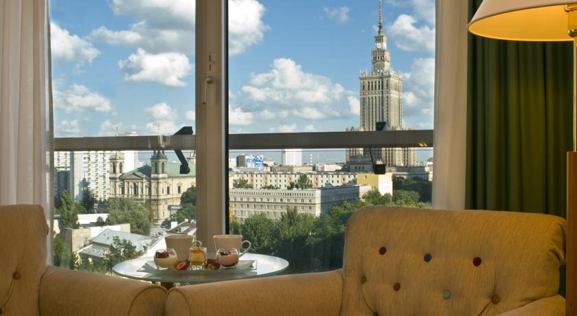 Cheap hotel deals in Warsaw, Poland | Secret Flying