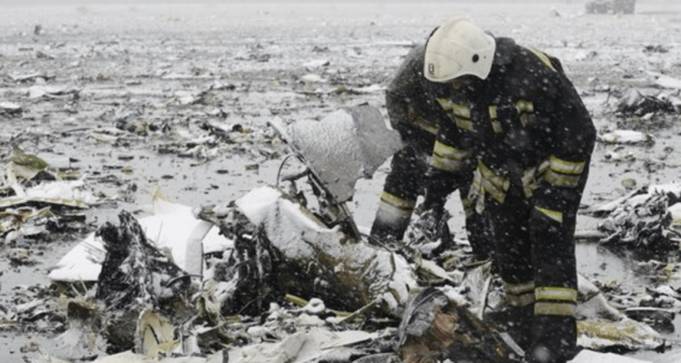 Flydubai PLANE Crashes Killing ALL 62 ON Board | Secret Flying Flydubai PLANE Crashes Killing ALL 62 ON Board | Secret Flying