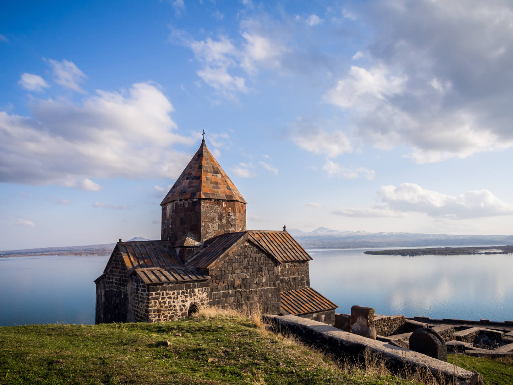 Flight deals from New York or Boston to Yerevan, Armenia | Secret Flying