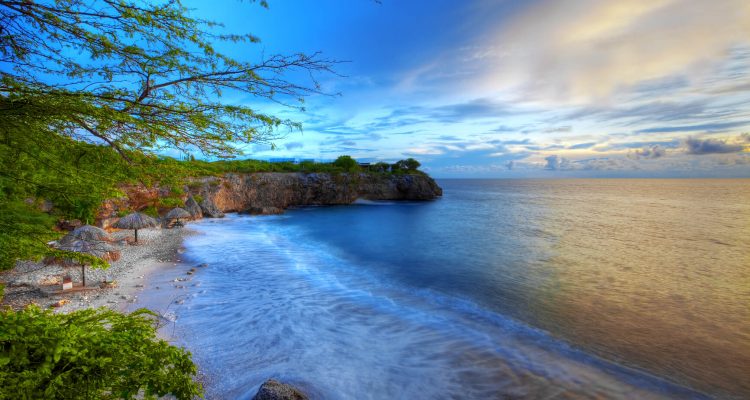 Flight deals from German cities to Curacao | Secret Flying