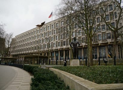 **UPDATE** US embassy contradicts British government claim that travel ban does not apply to UK citizens | Secret Flying