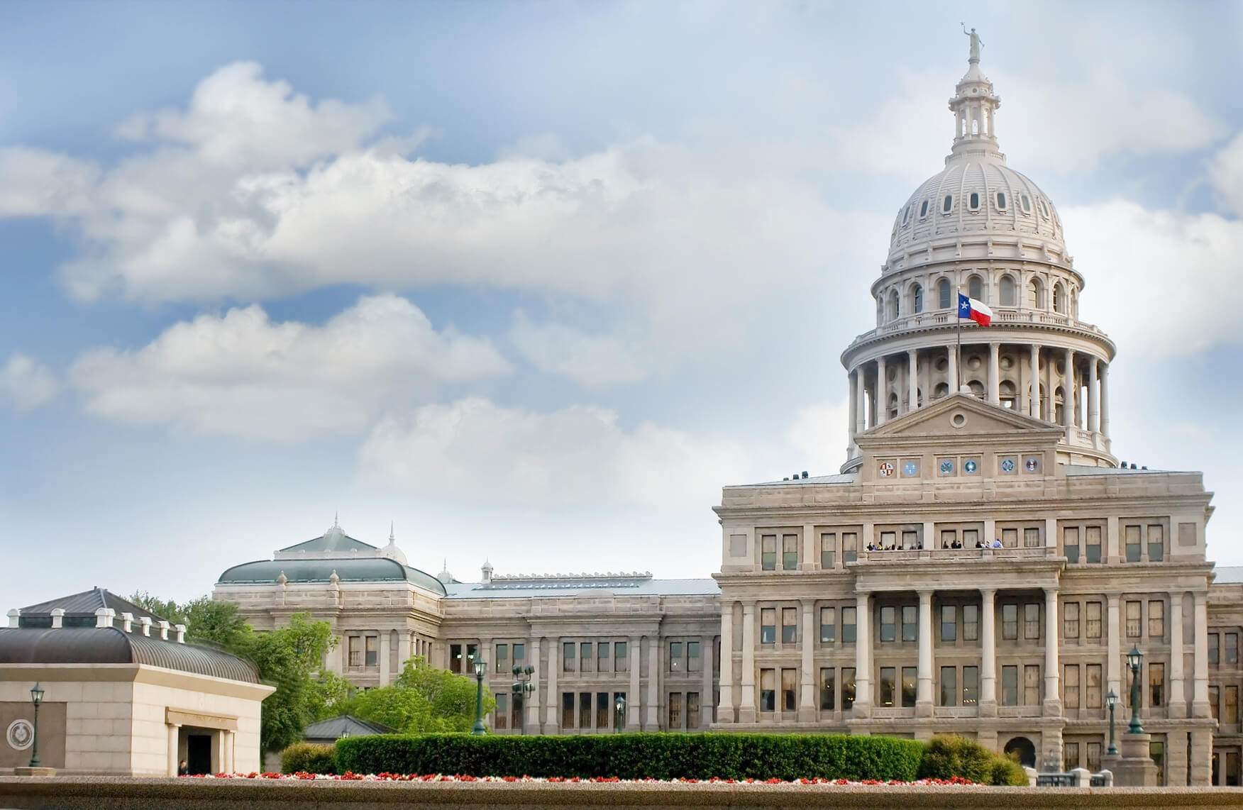 Melbourne, Australia to Austin, Texas for only $1325 AUD roundtrip