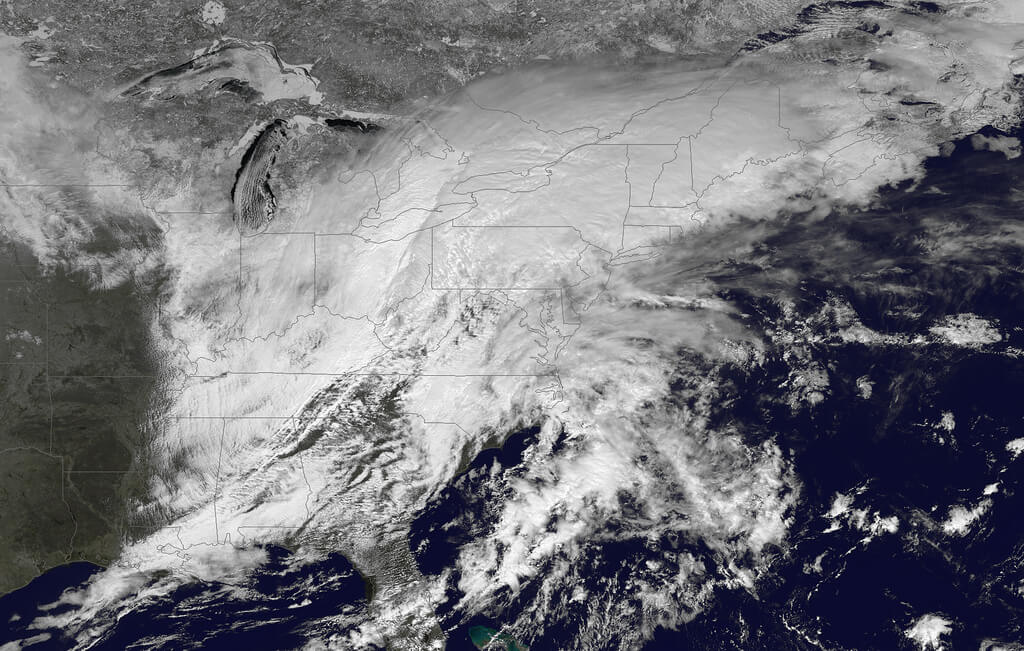 State of emergency in East Coast USA as Storm Stella causes thousands of flights to be cancelled