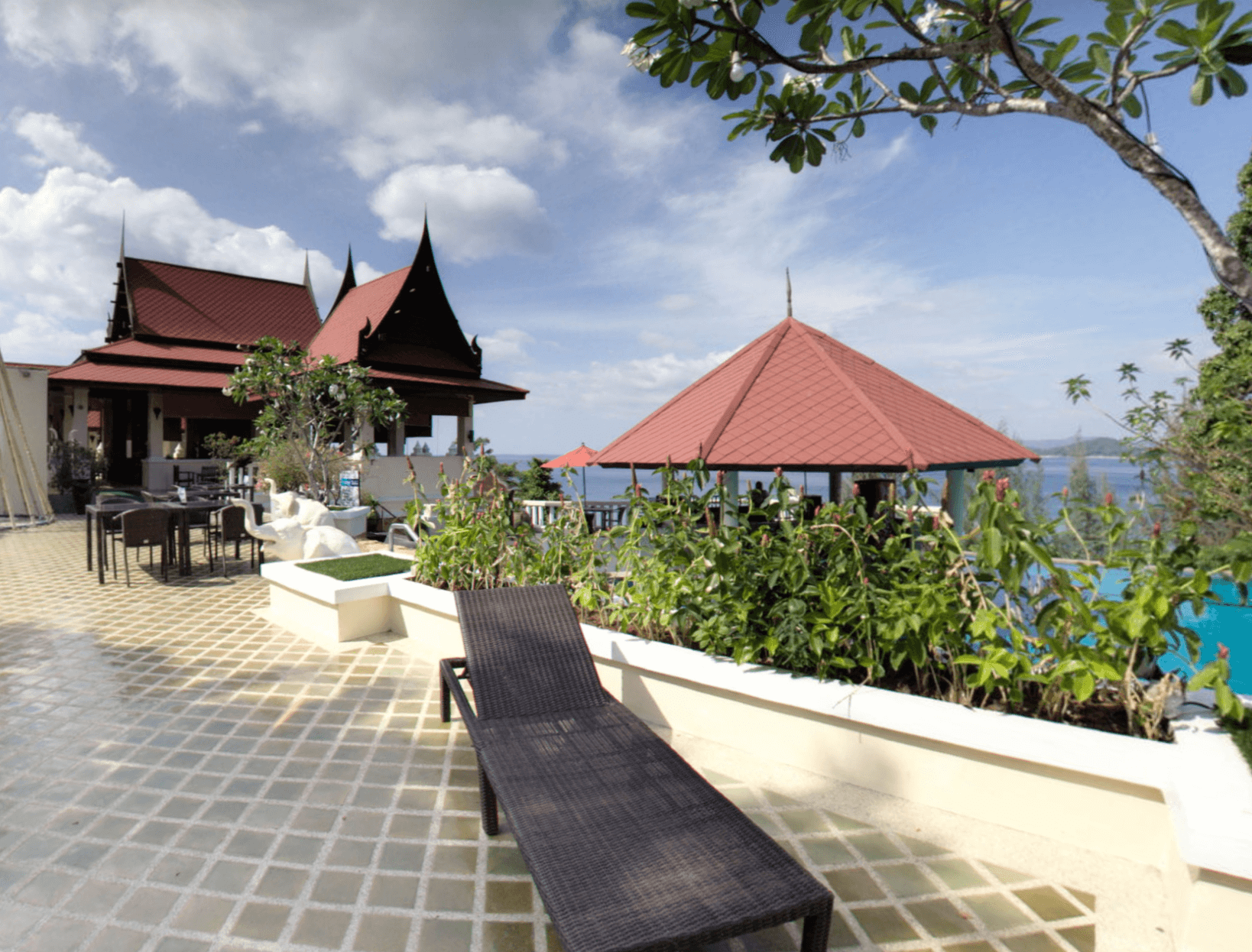 HOTEL MISPRICE: 4* Aquamarine Resort & Villa in Phuket, Thailand for only $5 USD per night