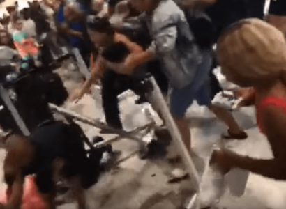 VIDEO: Spirit Airlines cancellations lead to mass brawl at Fort Lauderdale Airport | Secret Flying