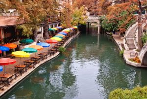 Amsterdam, Netherlands to San Antonio, Texas for only €276
roundtrip