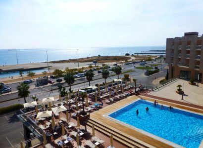 Cheap hotel deals in Algarve, Portugal | Secret Flying