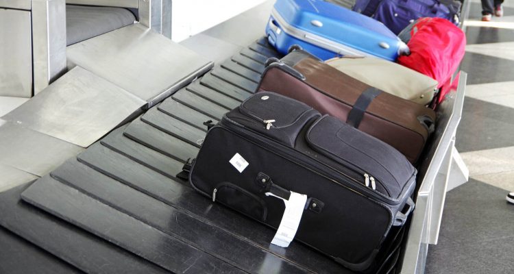 Singapore Changi Airport baggage handler ‘swapped hundreds of tags’ in an act of mischief | Secret Flying