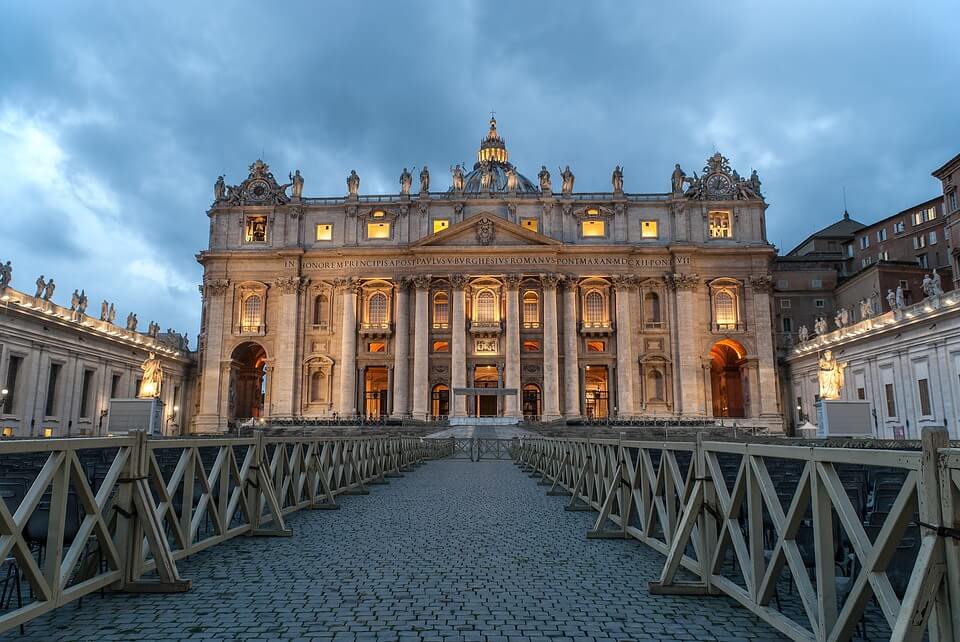 Auckland, New Zealand to Rome, Italy for only $1404 NZD roundtrip