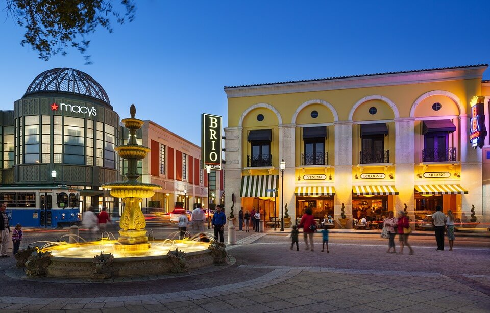 Phoenix, Arizona to West Palm Beach, Florida (& vice versa) for only $225 roundtrip