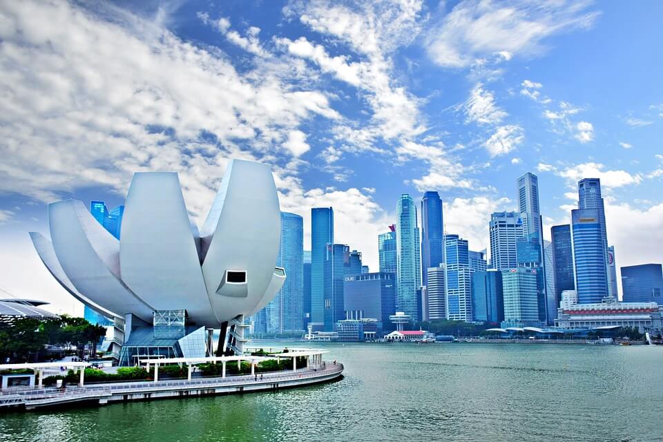 Montreal, Canada to Singapore returning from Manila, Philippines for only $589 CAD roundtrip