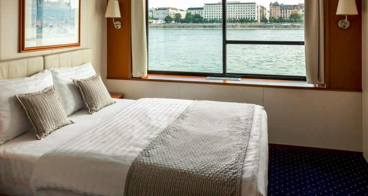 Cheap hotel deals in Budapest, Hungary | Secret Flying