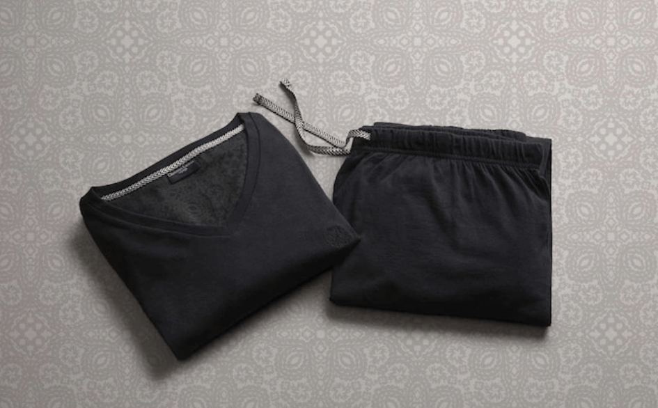 Etihad Airways to offer designer pyjamas to Economy passengers