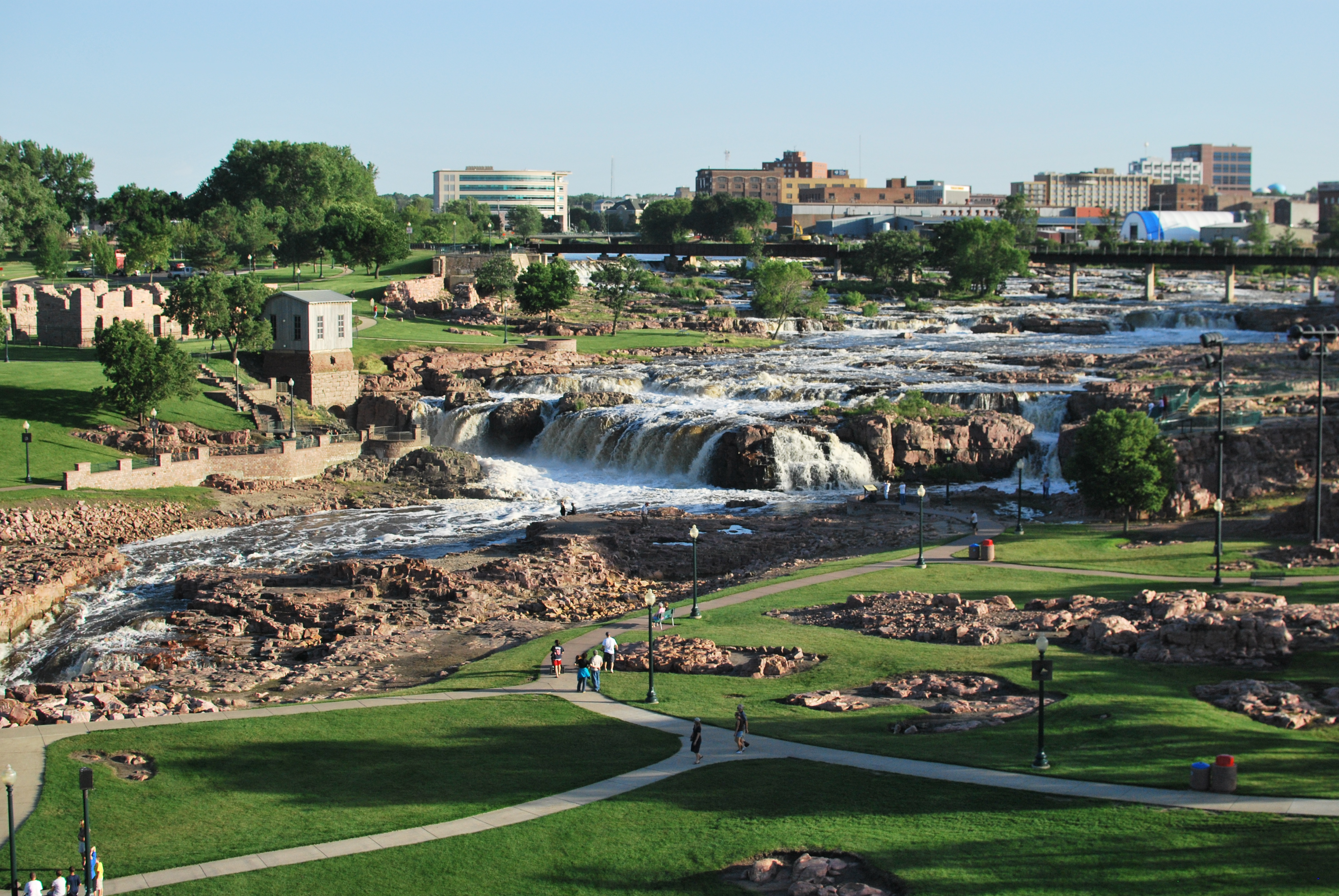 Mexico City, Mexico to Sioux Falls, South Dakota for only $305 USD roundtrip
