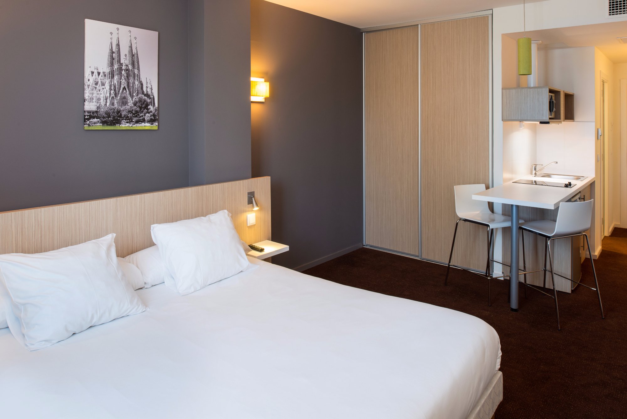 3* BlueBay City Barcelona Sant Cugat in Barcelona, Spain for only €12 per night