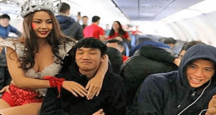 Vietnam budget airline fined after treating U23 football team to an in-flight bikini show | Secret Flying Vietnam budget airline fined after treating U23 football team to an in-flight bikini show | Secret Flying