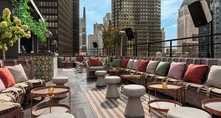 Cheap hotel deals in l Misprice at the 4* Dream Midtown in New York, USA | Secret Flying