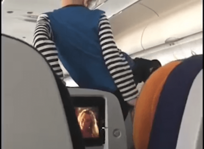 VIDEO: Traumatised plane passenger films child’s eight-hour tantrum | Secret Flying