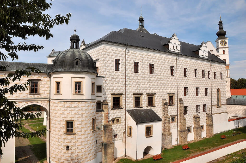 London, UK to Pardubice, Czech Republic for only £14 roundtrip (& vice versa for €16)