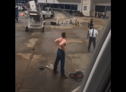 VIDEO: Shirtless passenger tries to fight ground crew on tarmac at Charlotte airport | Secret Flying