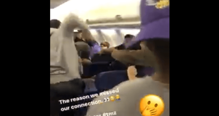 VIDEO: Violent fist fight on Southwest flight from Dallas to Los Angeles | Secret Flying VIDEO: Violent fist fight on Southwest flight from Dallas to Los Angeles | Secret Flying
