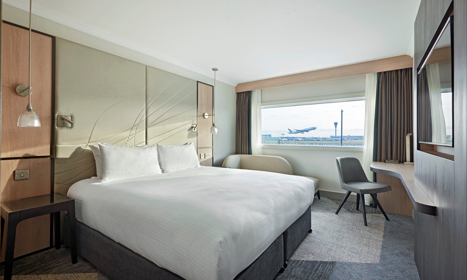 SUMMER: 4* Hyatt Place Heathrow Airport in London, UK for only £44 per night