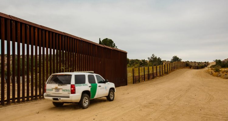 Six US airlines outwardly refuse to carry separated migrant children | Secret Flying