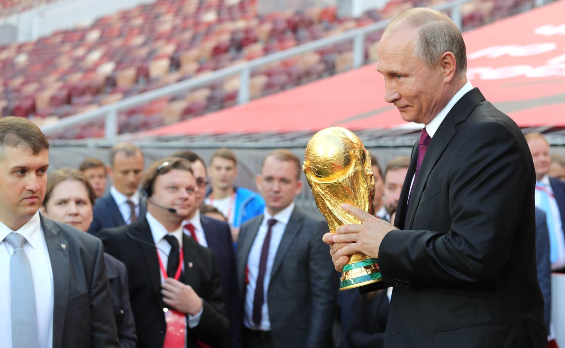 VIDEO: Plane carrying Saudi Arabia’s World Cup team catches fire in mid-air