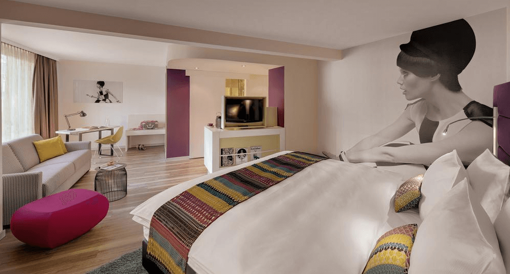 HOTEL MISPRICE: 4* Hotel Indigo Düsseldorf – Victoriaplatz in Dusseldorf, Germany for only €8 per night