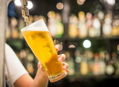 British government considering early morning alcohol ban in airports | Secret Flying