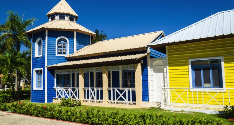 Flight deals from Milan, Italy to Martinique or Guadeloupe | Secret Flying