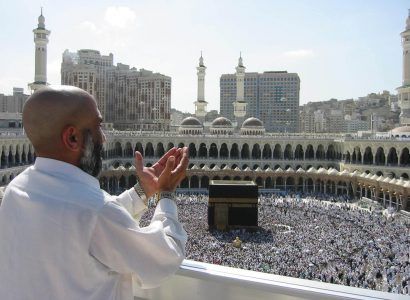 Flight deals from million Muslims are expected to travel to Mecca’s iconic Masjid Al-Haram in Saudi Arabia | Secret Flying