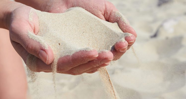 Sardinia cracks down on tourists stealing sand with hefty fines | Secret Flying Sardinia cracks down on tourists stealing sand with hefty fines | Secret Flying