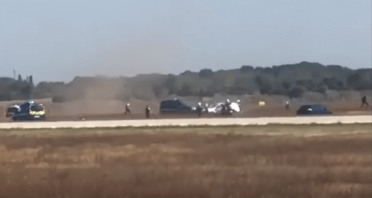 VIDEO: Lyon airport shut down after car chase on runway | Secret Flying VIDEO: Lyon airport shut down after car chase on runway | Secret Flying