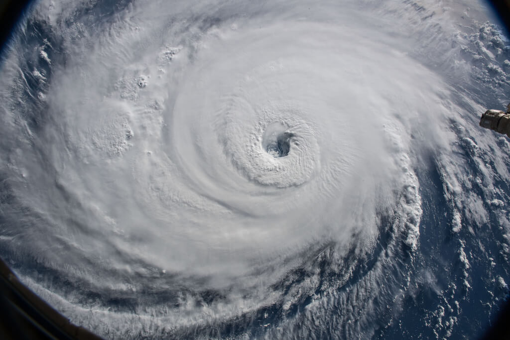 Hurricane Florence: Over a thousand flights cancelled