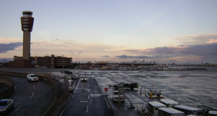 Man fined only $52 for causing Phoenix airport terminal shutdown | Secret Flying Man fined only $52 for causing Phoenix airport terminal shutdown | Secret Flying