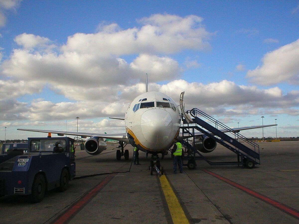 Man charged for chasing plane on Dublin Airport tarmac after missing his flight