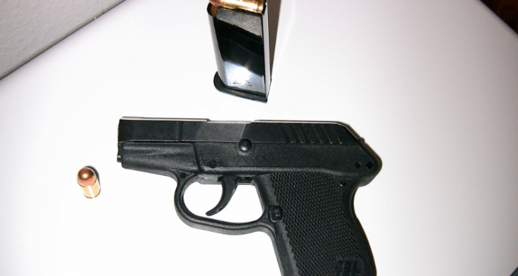 Pilot arrested at Florida airport with loaded gun in carry-on | Secret Flying Pilot arrested at Florida airport with loaded gun in carry-on | Secret Flying