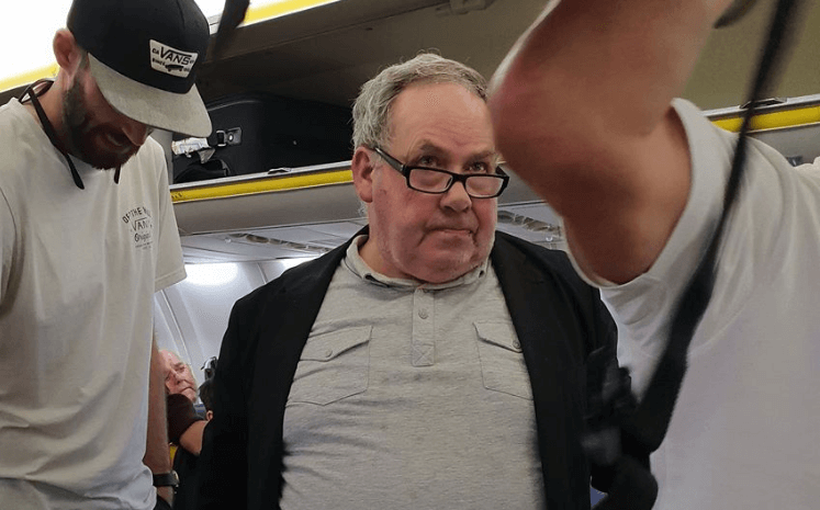 VIDEO: Ryanair criticised for inaction over racist incident on plane