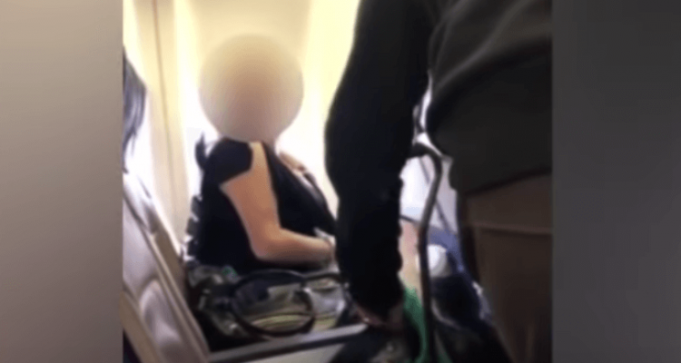VIDEO: Southwest Airlines removes ‘unruly’ passenger for calling flight attendant the N-word | Secret Flying VIDEO: Southwest Airlines removes ‘unruly’ passenger for calling flight attendant the N-word | Secret Flying