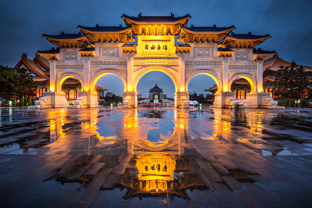 Minneapolis to Taipei, Taiwan for only $576 roundtrip