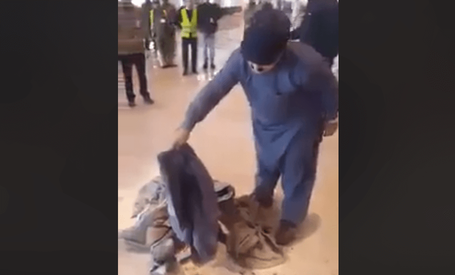 VIDEO: Pakistan International Airlines passenger sets his own luggage on fire to protest against cancelled flight