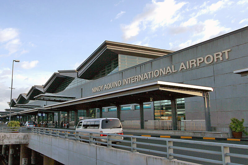 US warns its citizens over security at Manila airport