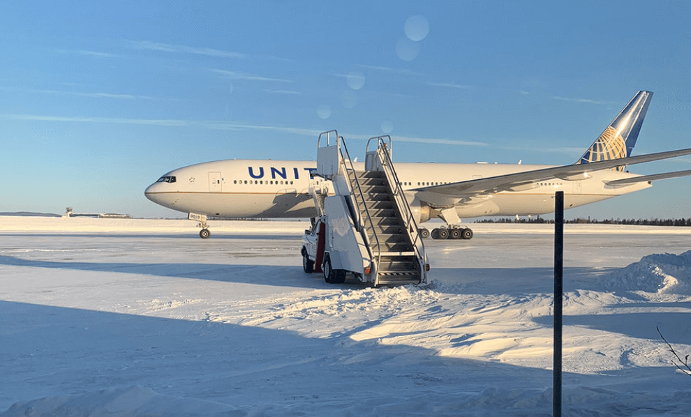 United passengers spent over 14-hours stuck on Canadian runway