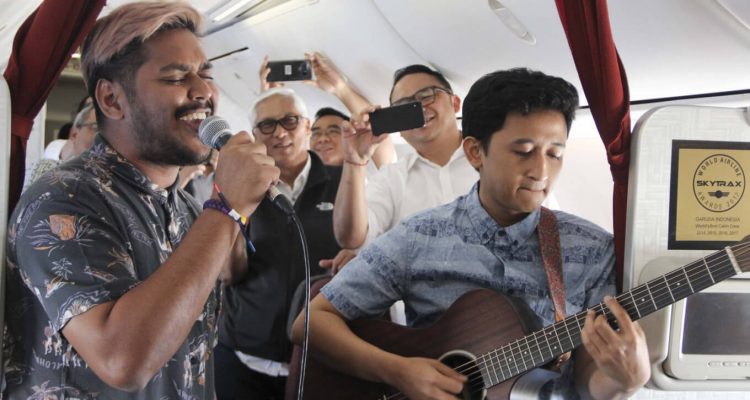 Garuda Indonesia brings live music to the skies | Secret Flying Garuda Indonesia brings live music to the skies | Secret Flying