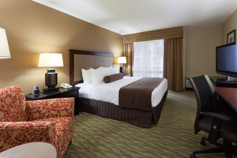 HOT!! 3* Crowne Plaza Airport Hotel in Jacksonville, USA for only $15 USD per night