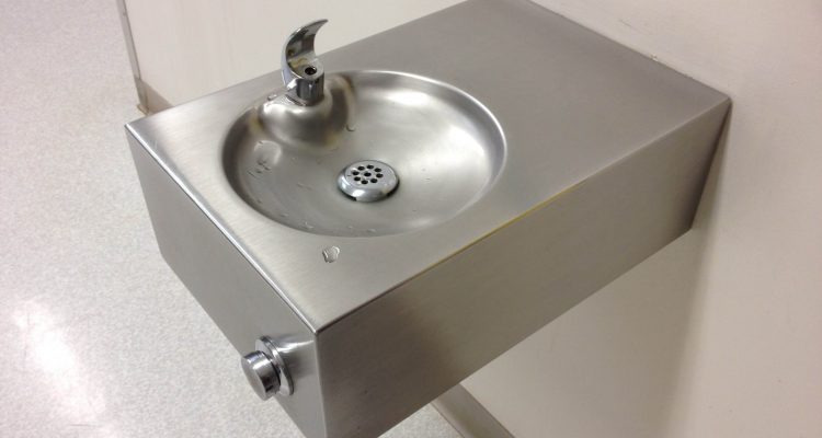Cleveland airport water fountains shut down after passengers fall ill | Secret Flying Cleveland airport water fountains shut down after passengers fall ill | Secret Flying