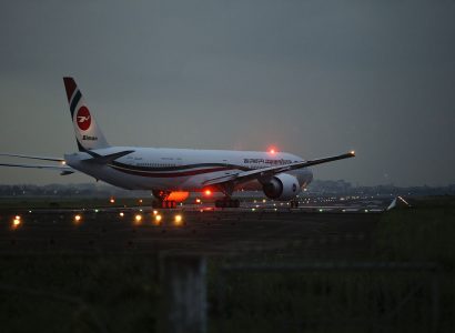 Hijack attempt on Bangladesh-Dubai flight ends with suspect killed | Secret Flying