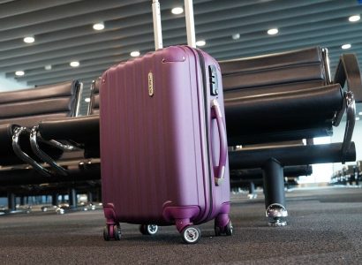 Drunk American Airlines passenger arrested for urinating on woman’s luggage mid-flight | Secret Flying
